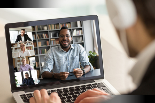  Diverse candidates on a virtual call, showcasing global talent access for remote employees hiring.